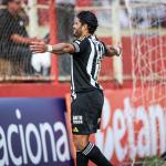 Hulk ultrapassa ídolos e atinge nova marca pelo Atlético