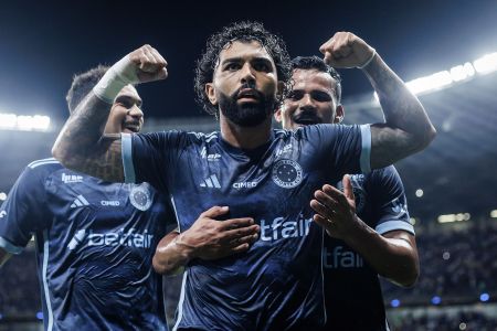 Cruzeiro venceu Uberlândia e dispara na liderança do Grupo C do Mineiro