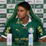 Apresentado, Emiliano Martínez acalma desconfiança da torcida do Palmeiras
