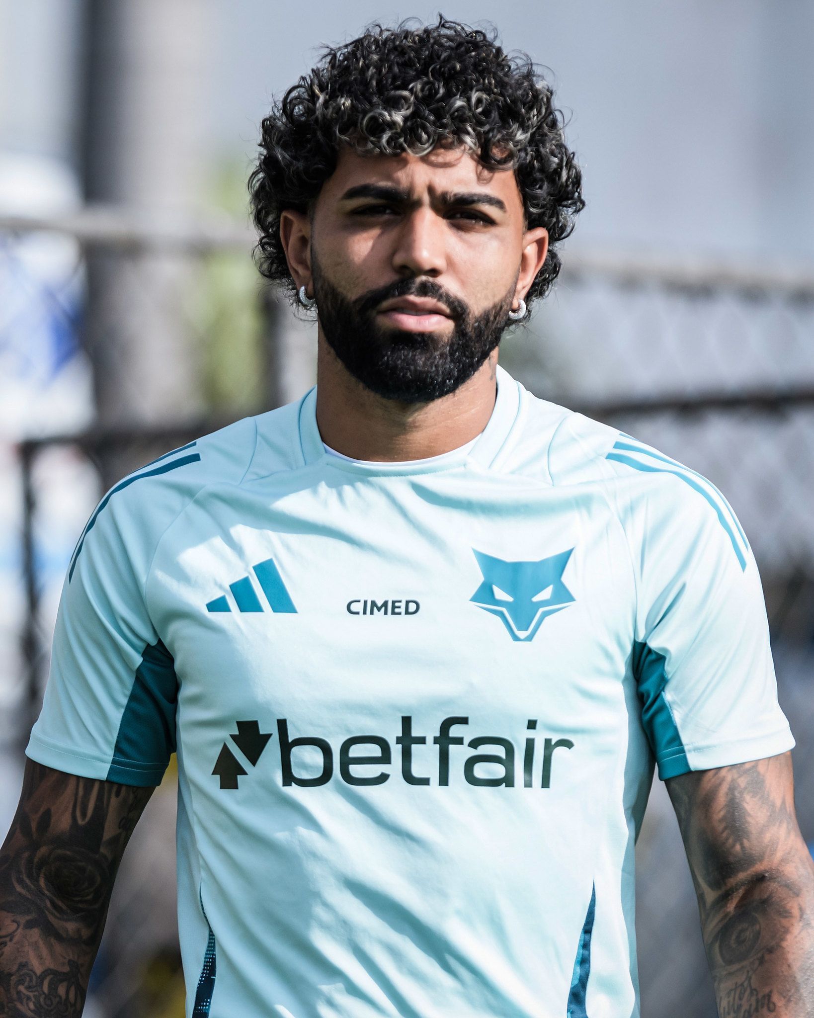 Gabigol reage a acerto do Cruzeiro com filho de Fagner, que responde