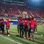 Vitória anuncia saída de meia para clube da Série B; saiba detalhes