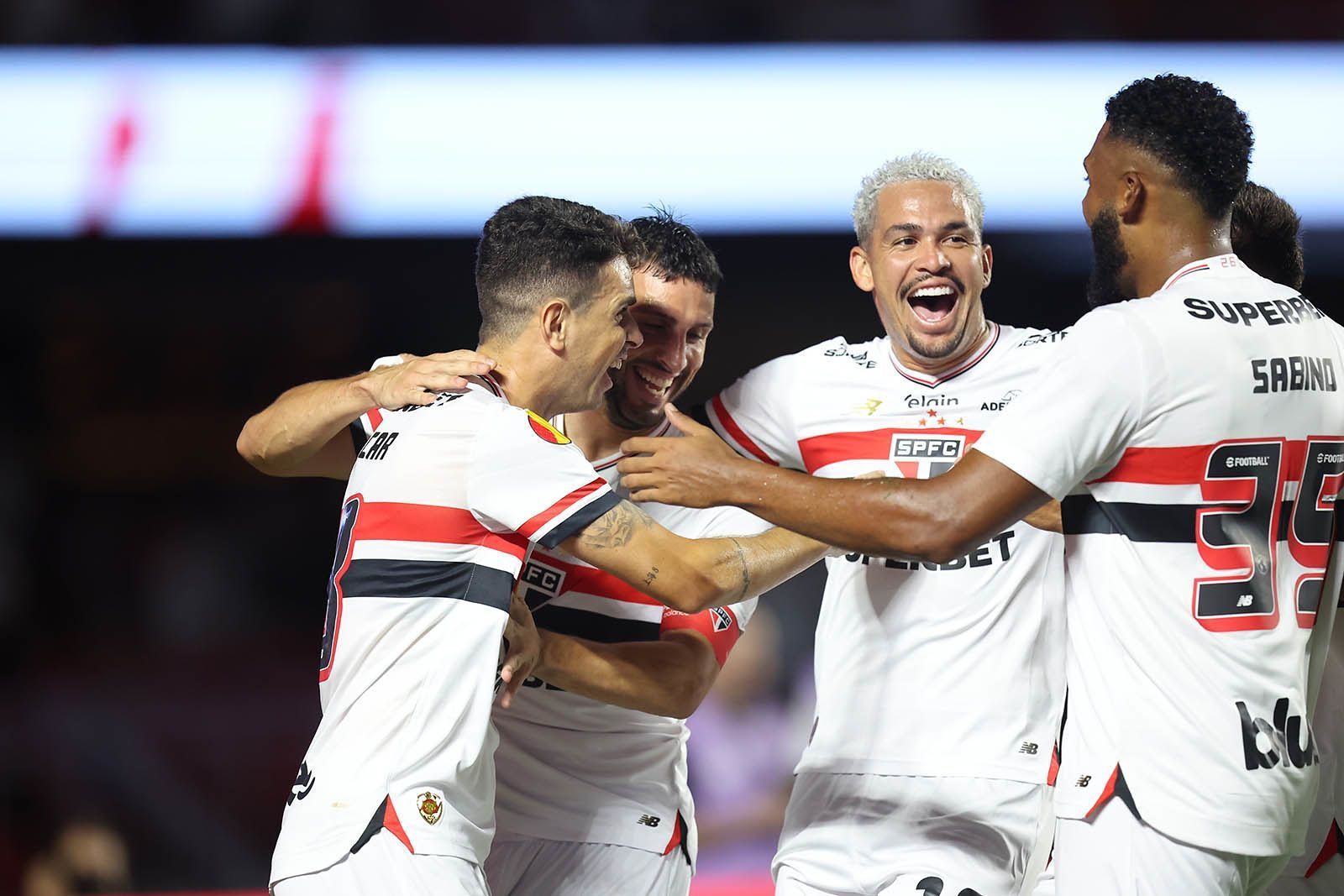 São Paulo visita o Bragantino em início de 'maratona' pelo Paulista