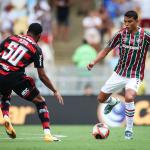 Responsáveis, Flamengo e Fluminense se 'unem' contra o gramado do Maracanã
