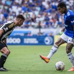 Titular do Atlético elege atacante do Cruzeiro entre os ‘mais chatos’ de enfrentar