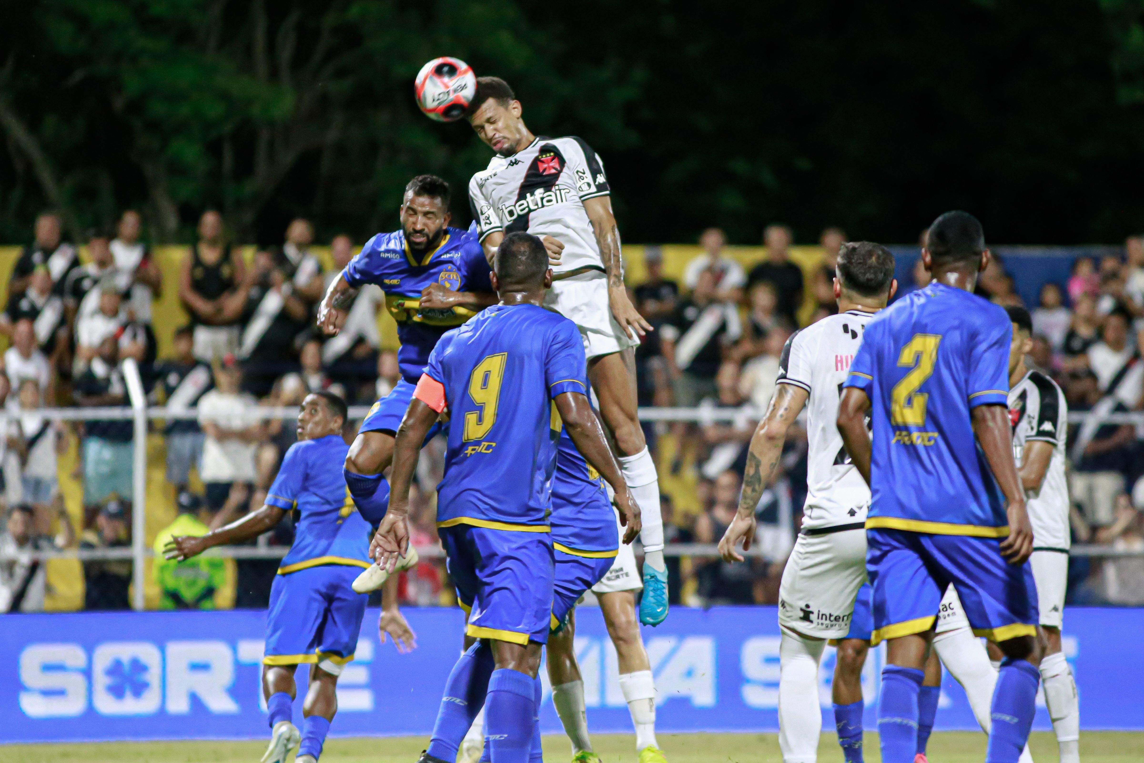 Vasco diminuiu significativamente as chances de classificação no Carioca; entenda