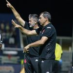 Fábio Carille reage à atuação do Vasco na derrota para o Flamengo