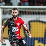 Vitória anuncia venda de Wagner Leonardo para o Grêmio; veja valores