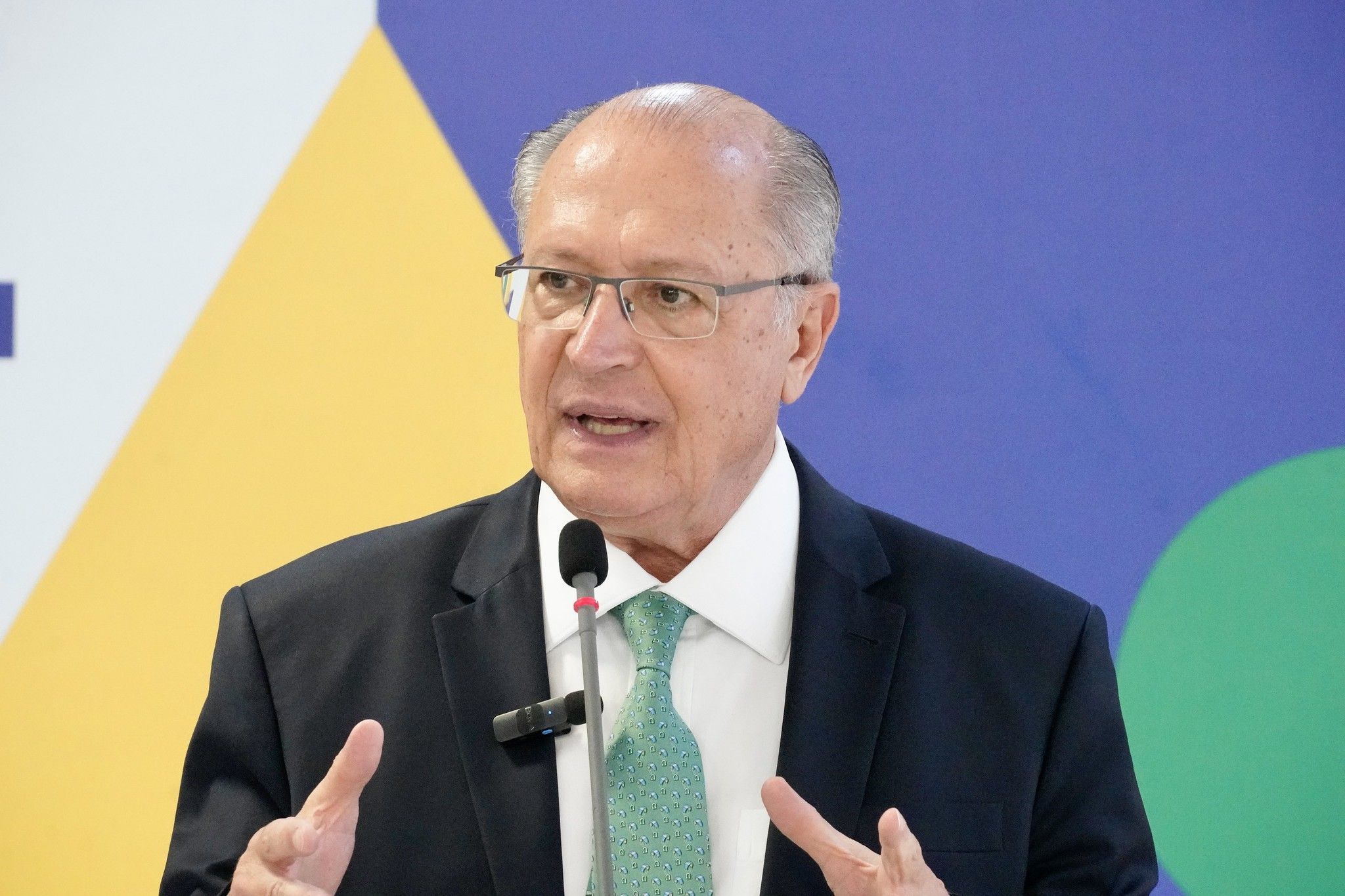 Governo dá 24 horas para Meta remover vídeo manipulado de Alckmin