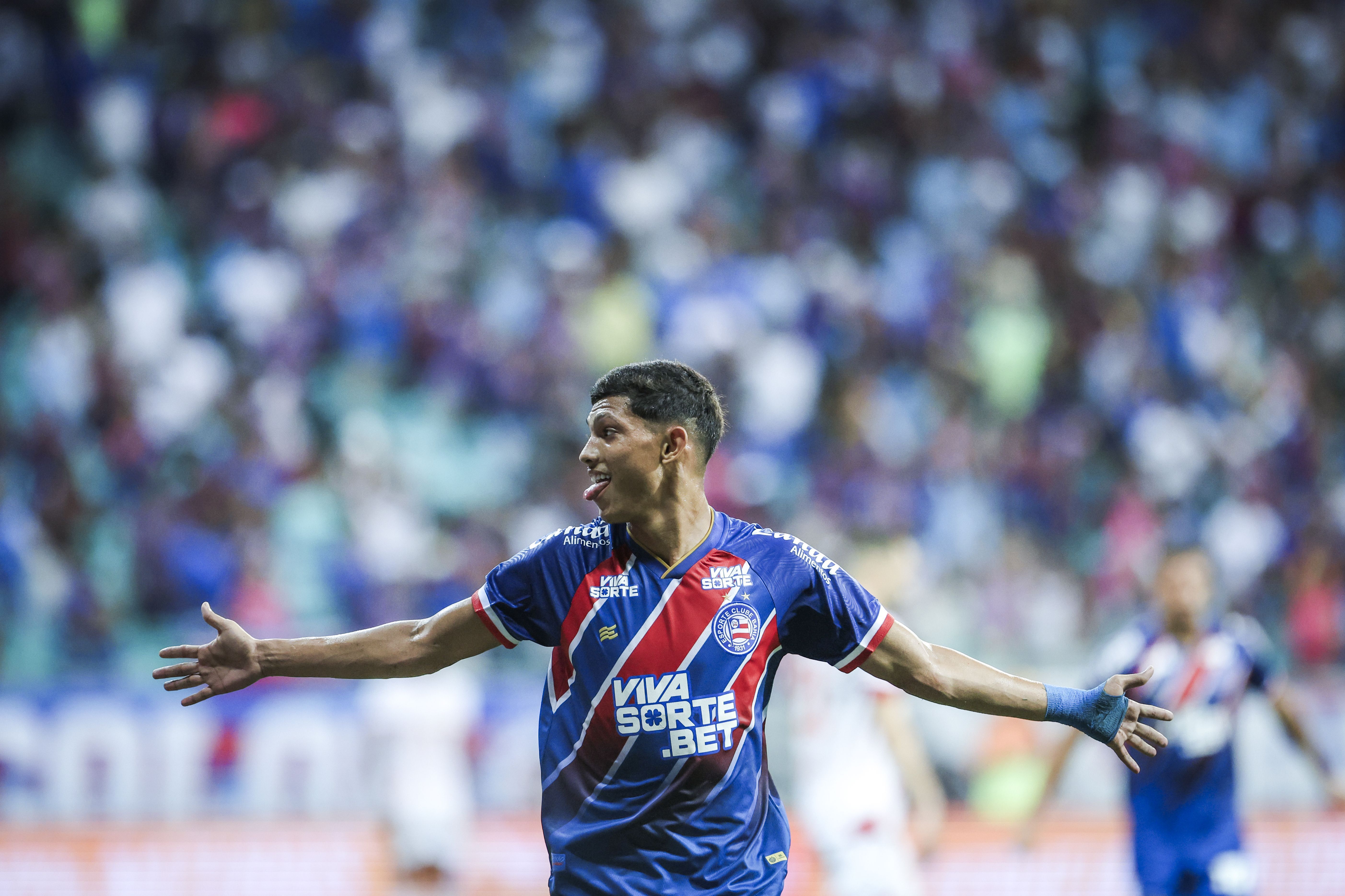 Erick Pulga marca duas vezes, e Bahia atropela o América-RN pela Copa do Nordeste