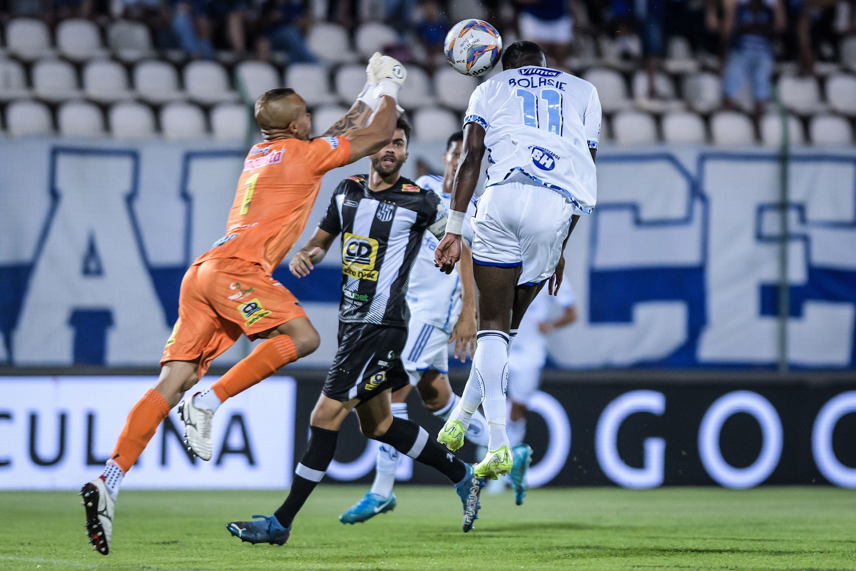 Democrata-GV 2x1 Cruzeiro: melhores momentos de partida pelo Campeonato Mineiro