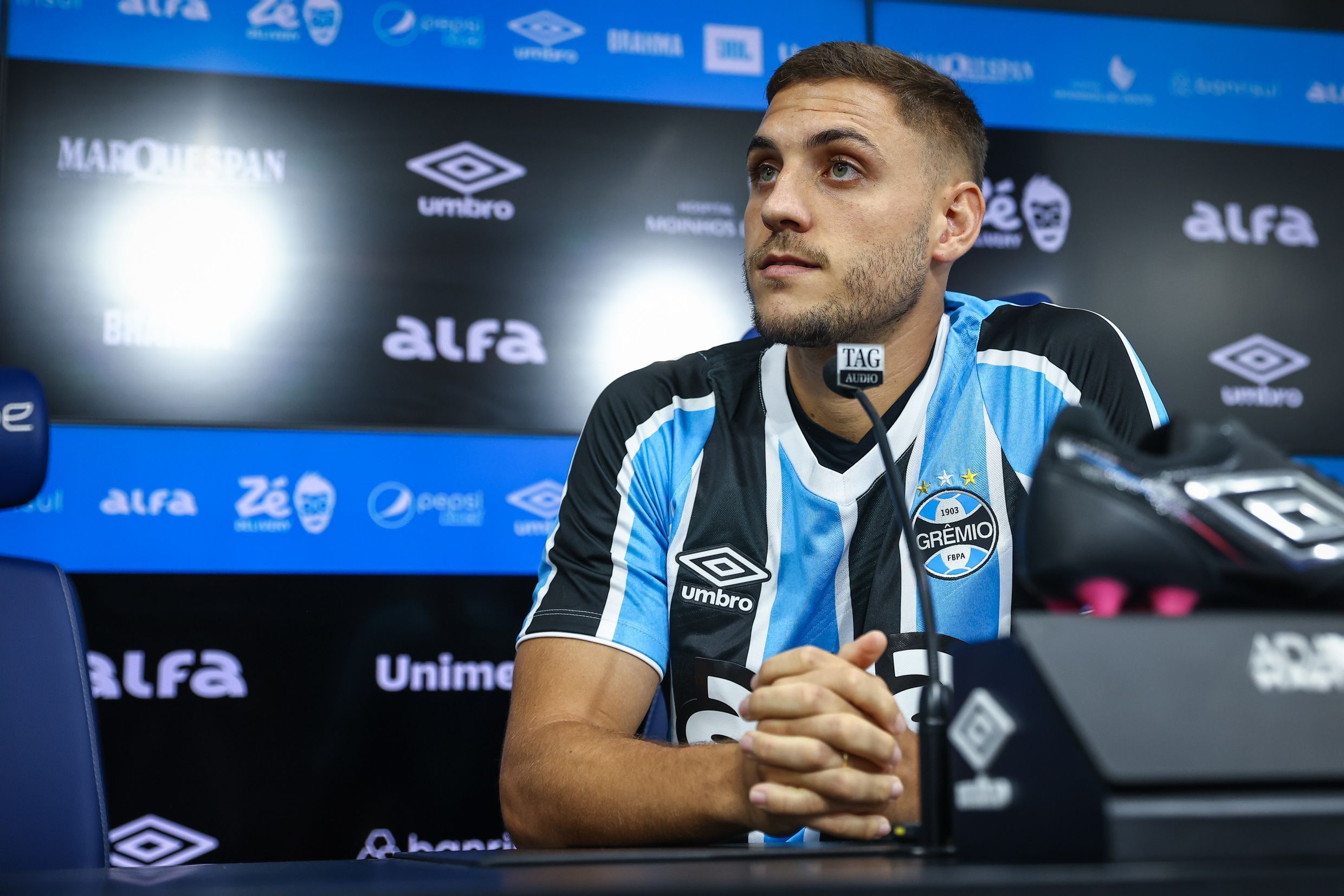 No Grêmio, Camilo Reijers fala sobre características e escolha pelo clube