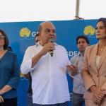 Cotada ao Senado, Michelle Bolsonaro inaugura escola com governador do DF