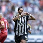 Hulk, do Atlético, se iguala a Neymar como brasileiro em atividade com mais gols na carreira