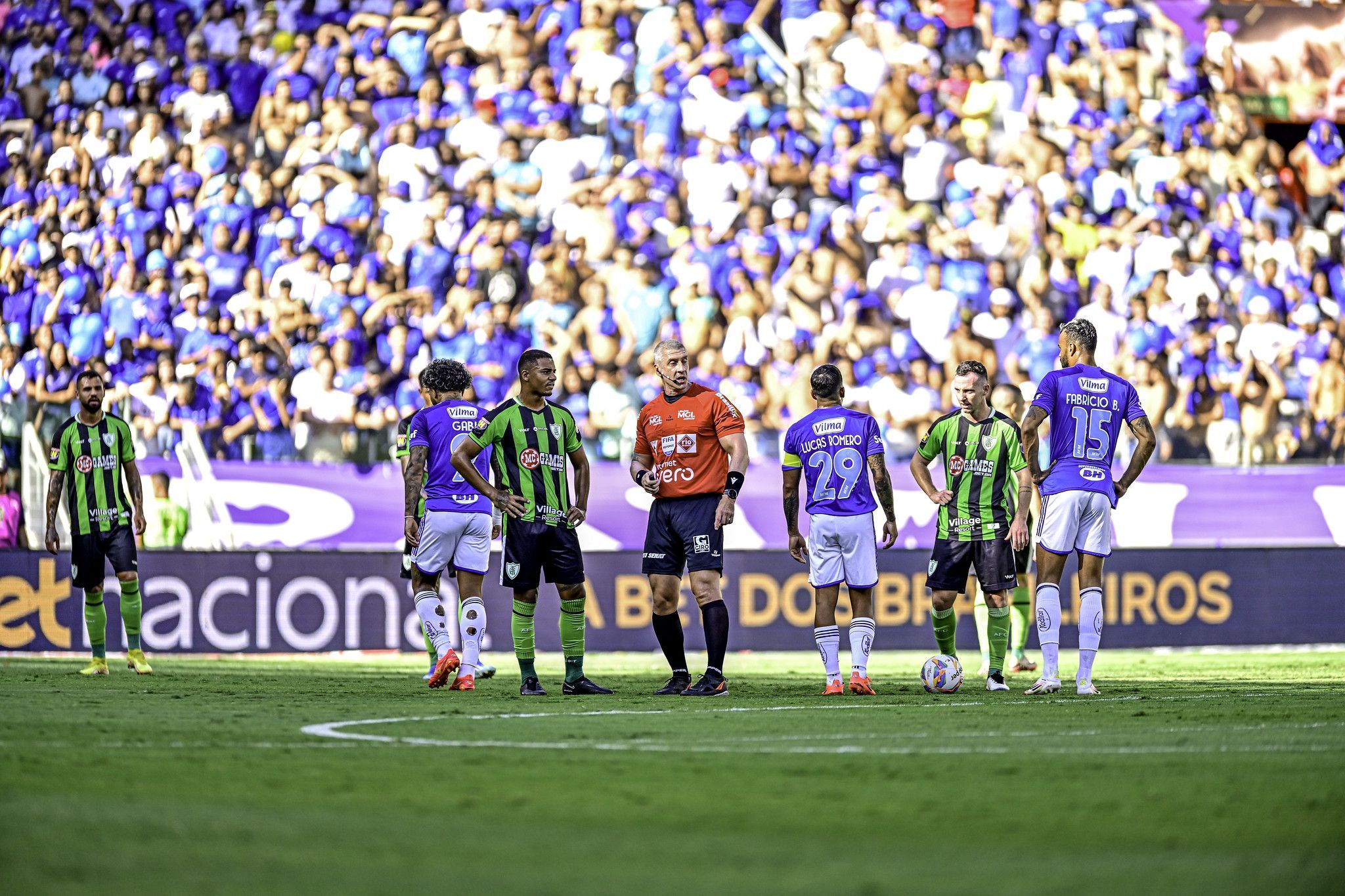Presidente do América ironiza ‘cera’ do Cruzeiro: ‘Pedrinho está economizando em bola’