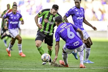 Cruzeiro 1 x 1 América: fotos do primeiro clássico pela semifinal do Mineiro