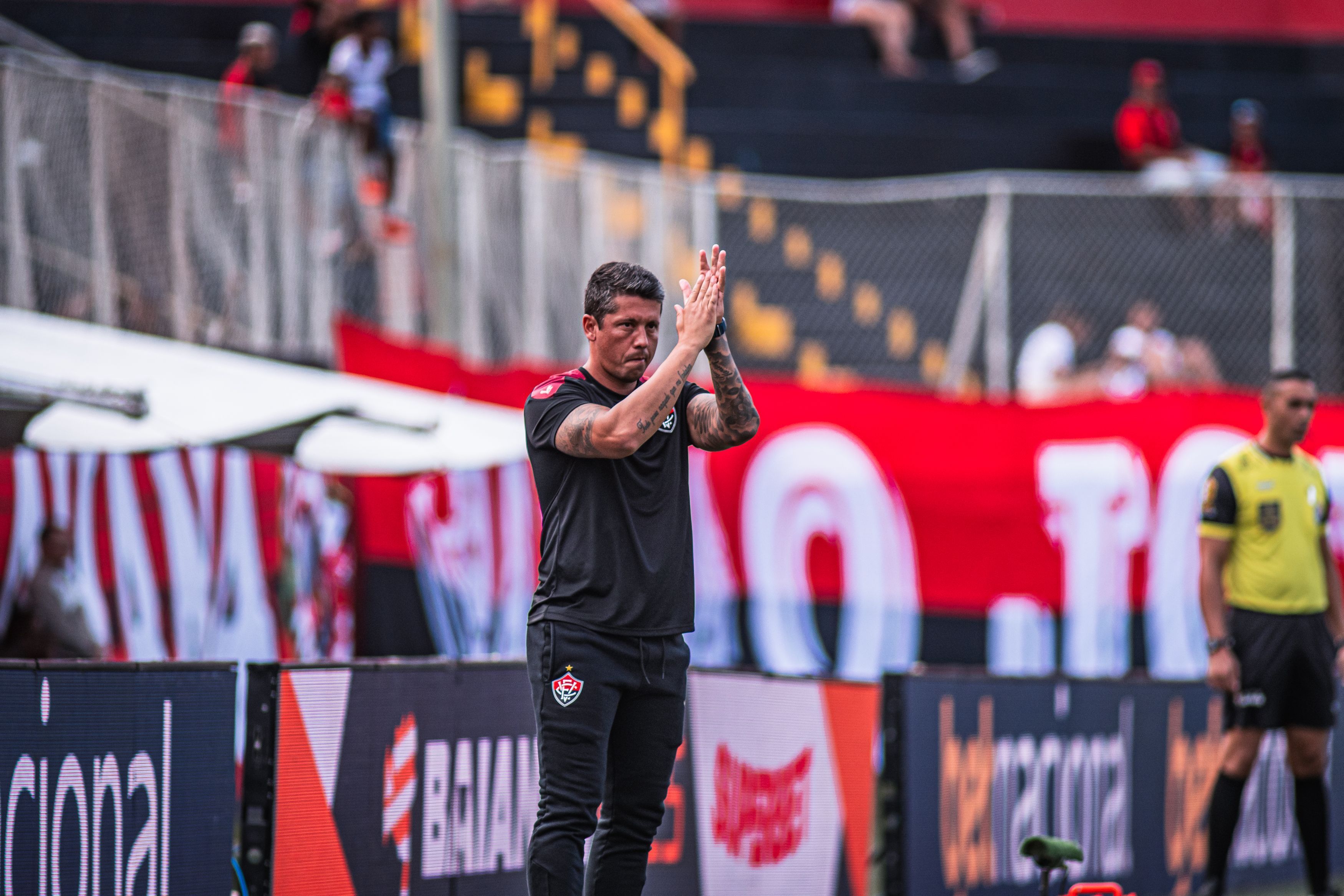 Vitória mantém sequência invicta e lidera ranking do Campeonato Brasileiro