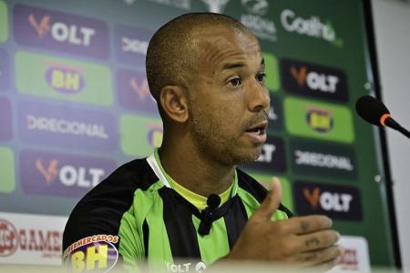Mariano, do América, em entrevista coletiva