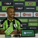 Mariano detalha acerto com o América e projeta condicionamento físico para 2025