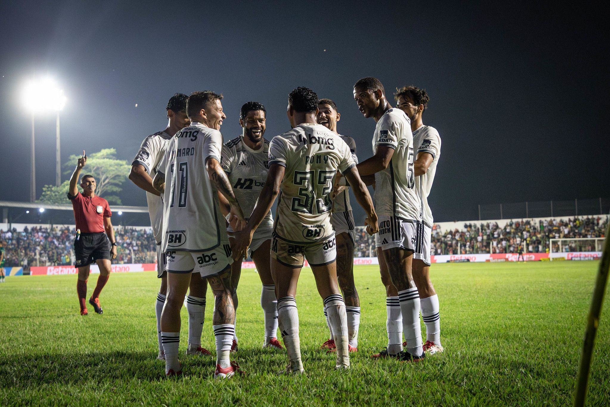 Após classificação na Copa do Brasil, Atlético muda foco para semi do Mineiro