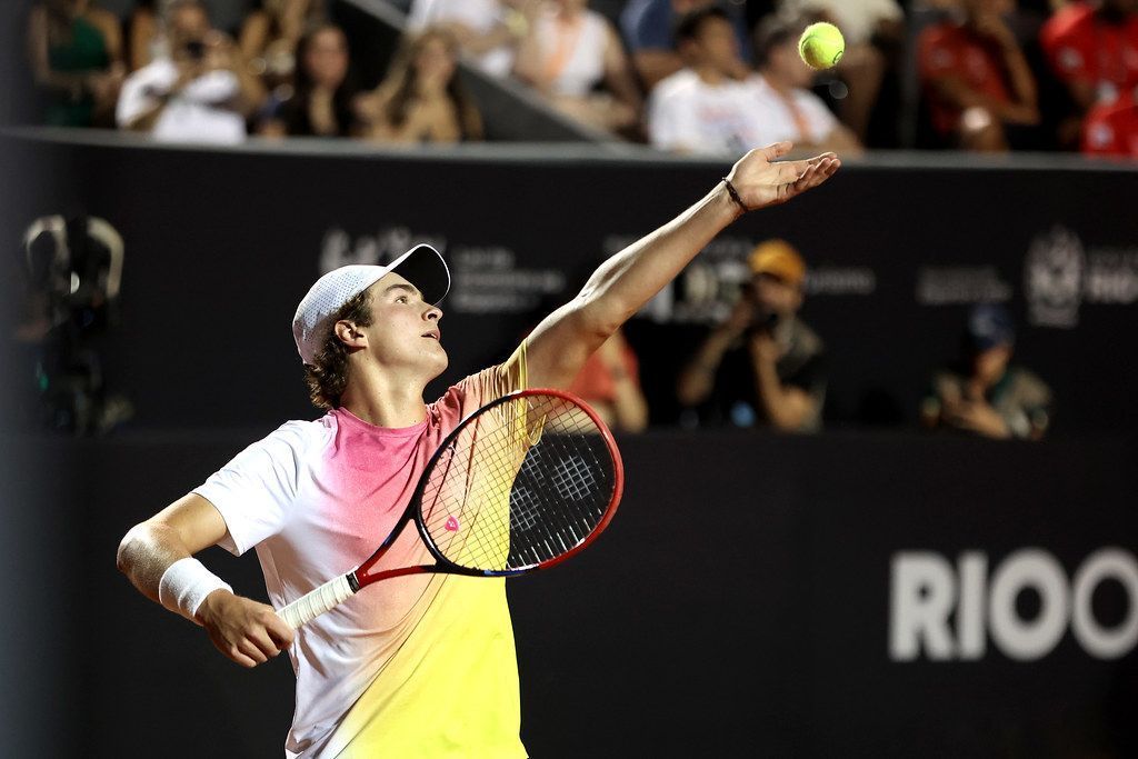 João Fonseca pode repetir Nadal e Alcaraz após eliminação no Rio Open