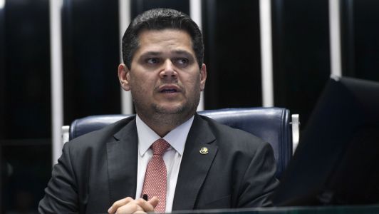 Alcolumbre resiste a pautar anistia no Senado | CNN Brasil