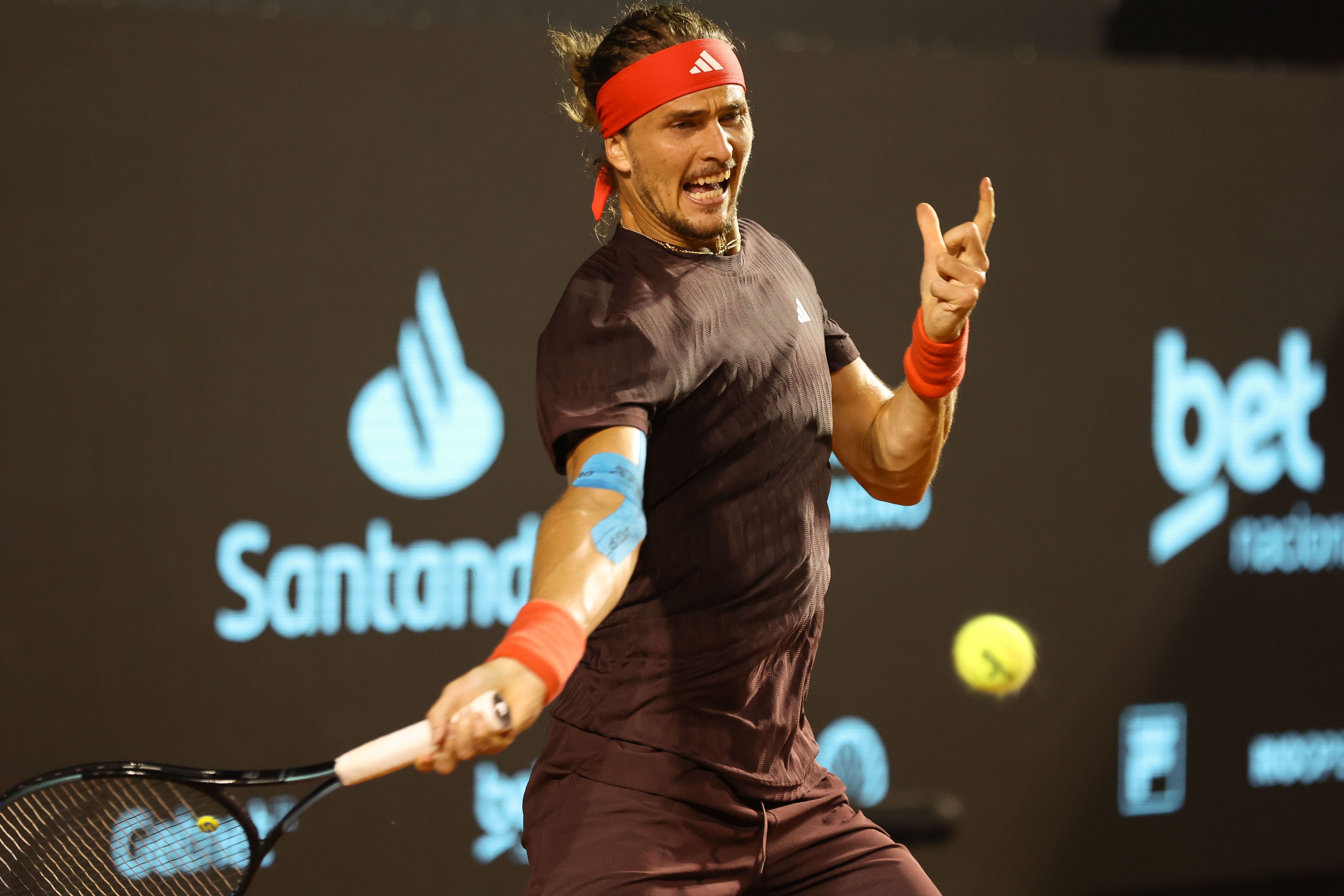 Alexander Zverev vence Shevchenko e segue vivo na disputa do Rio Open
