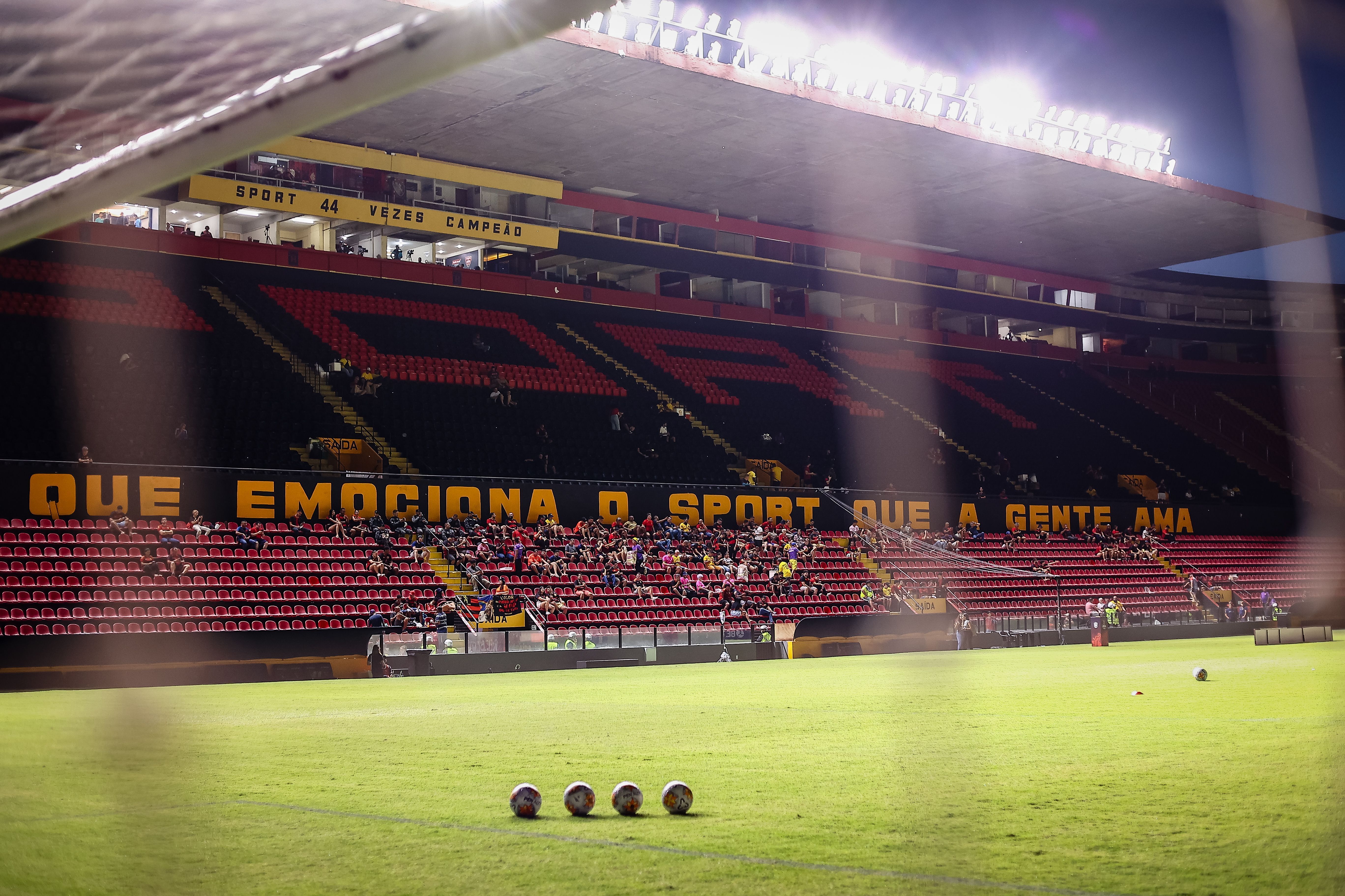 Sport x Santa Cruz: ingressos à venda para a semifinal do Pernambucano