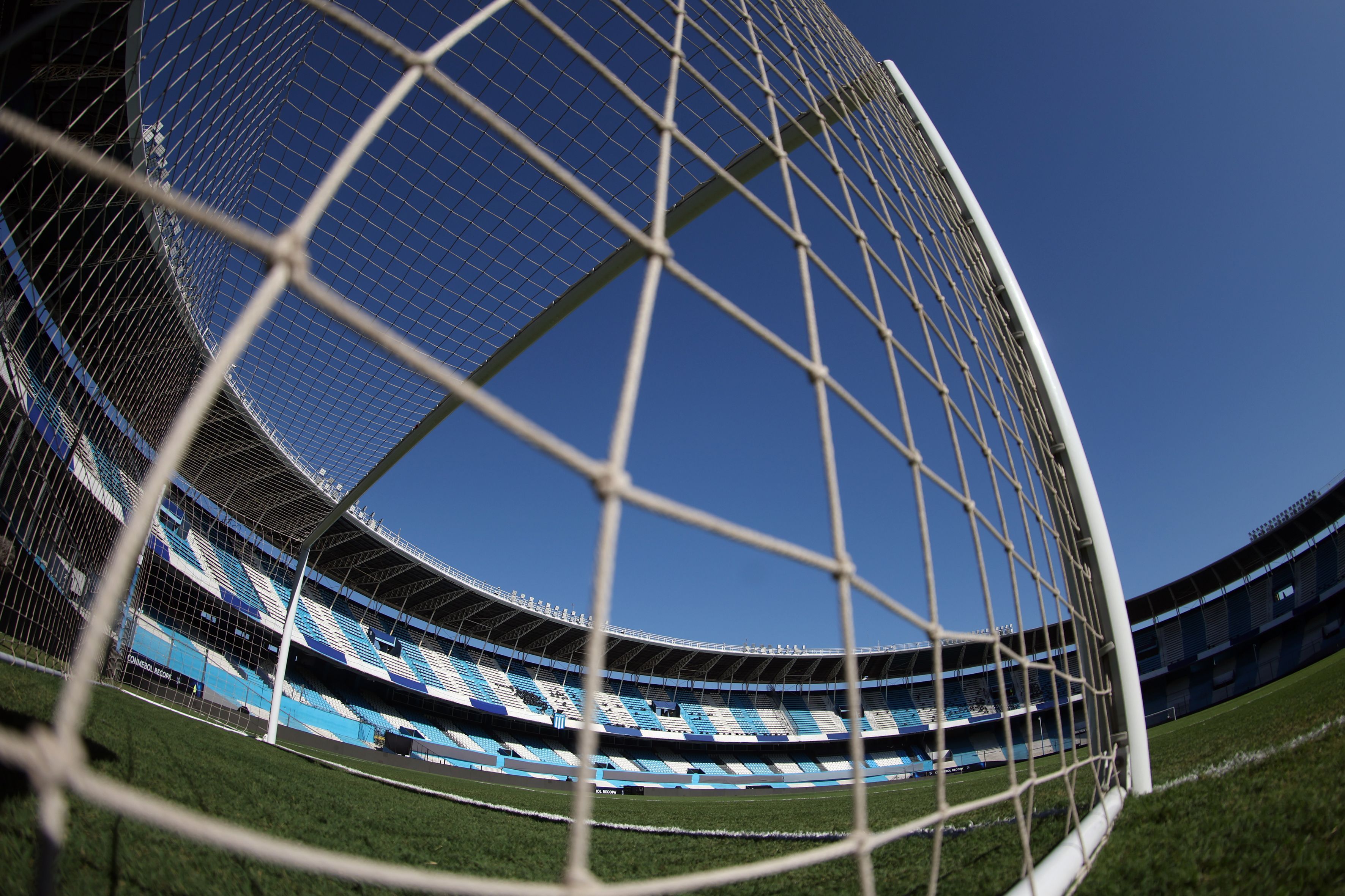 Racing x Botafogo: Caçapa surpreende em escalação na Recopa Sul-Americana