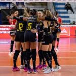 De virada, Praia Clube vence Sesi Bauru pela Superliga Feminina de Vôlei