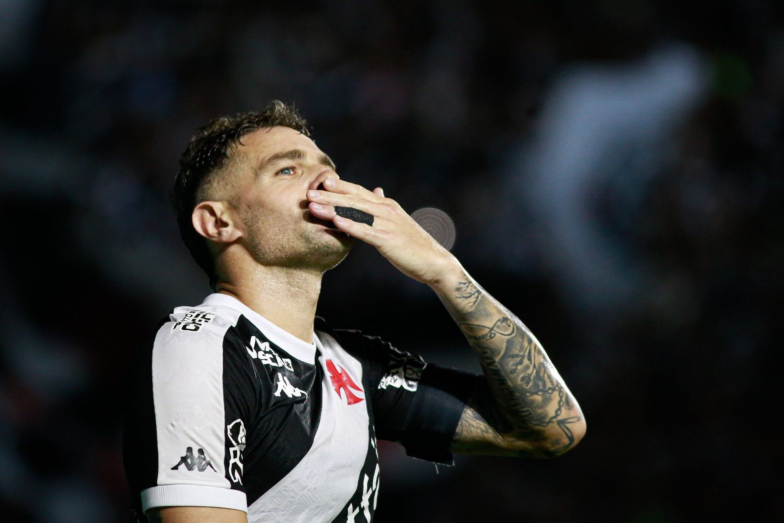 Artilheiro do Carioca, Vegetti é sincero ao projetar o futuro do Vasco em 2025