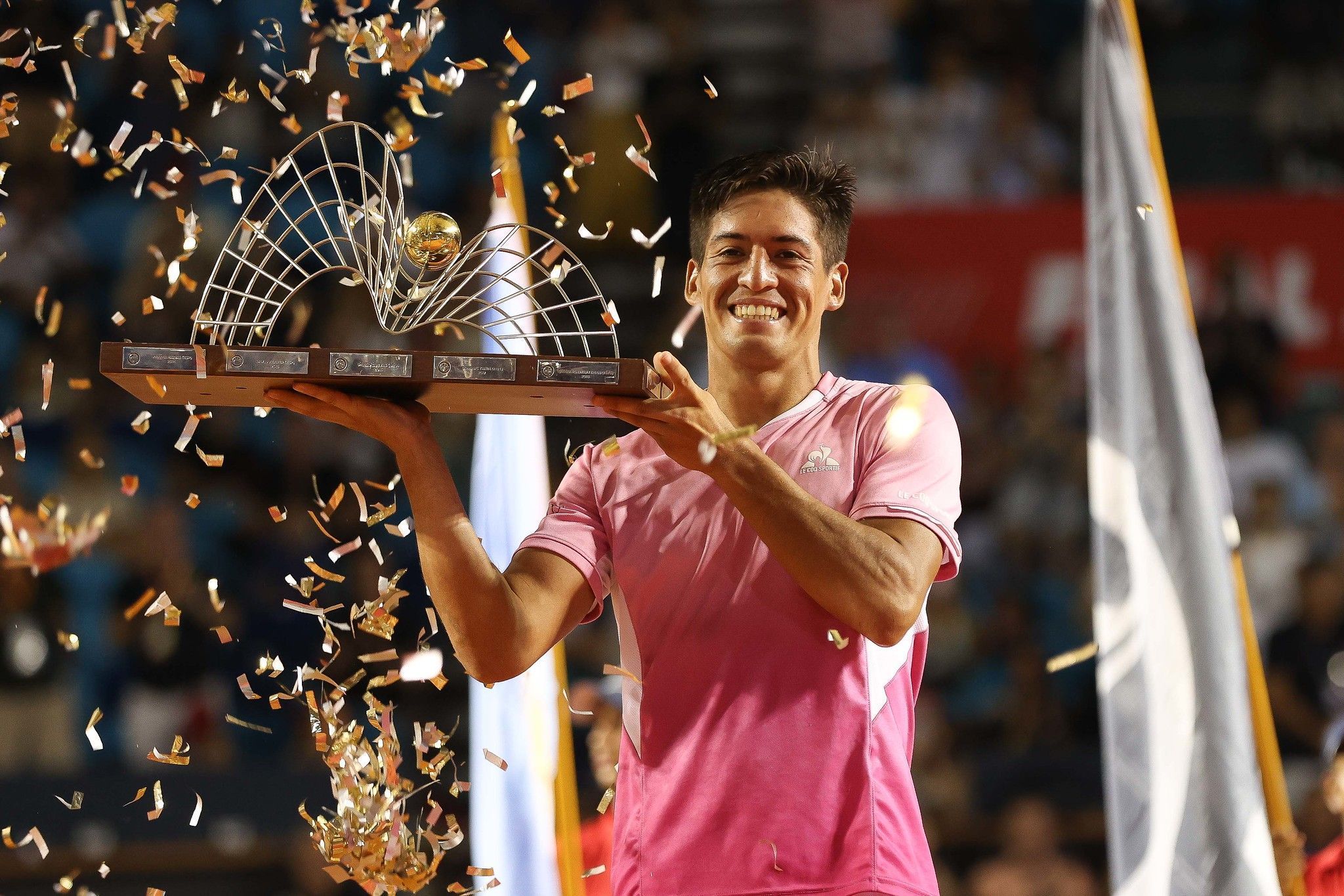 Baez supera algoz de João Fonseca e conquista o bi do Rio Open
