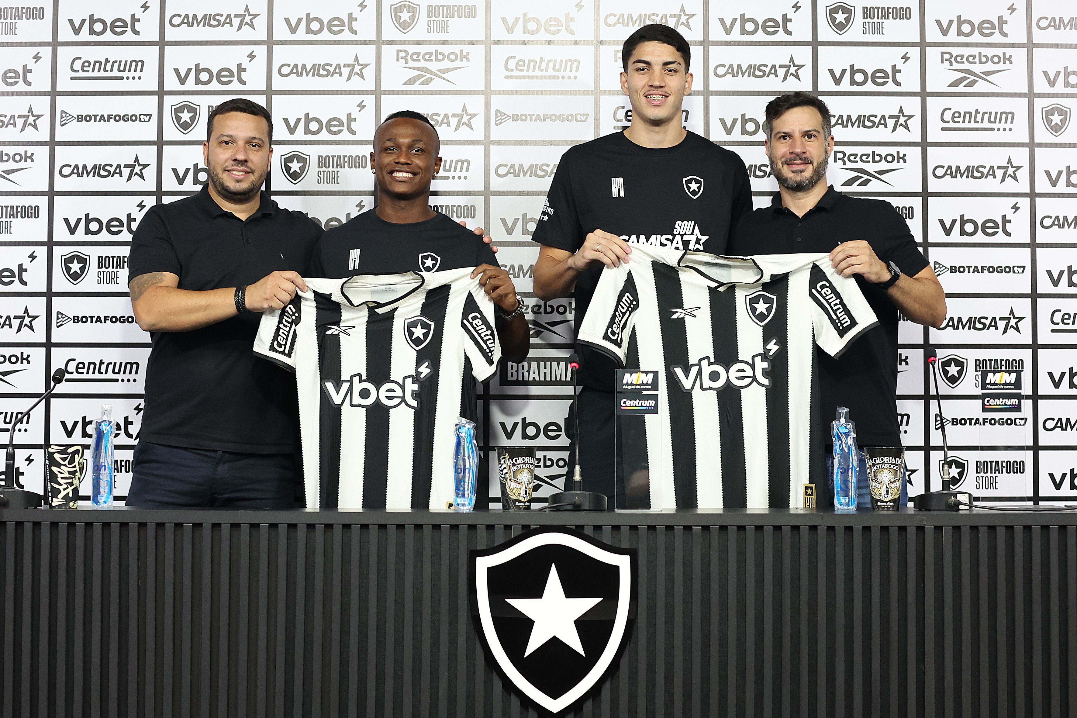 Botafogo busca joias de gigantes brasileiros e faz maior janela da história