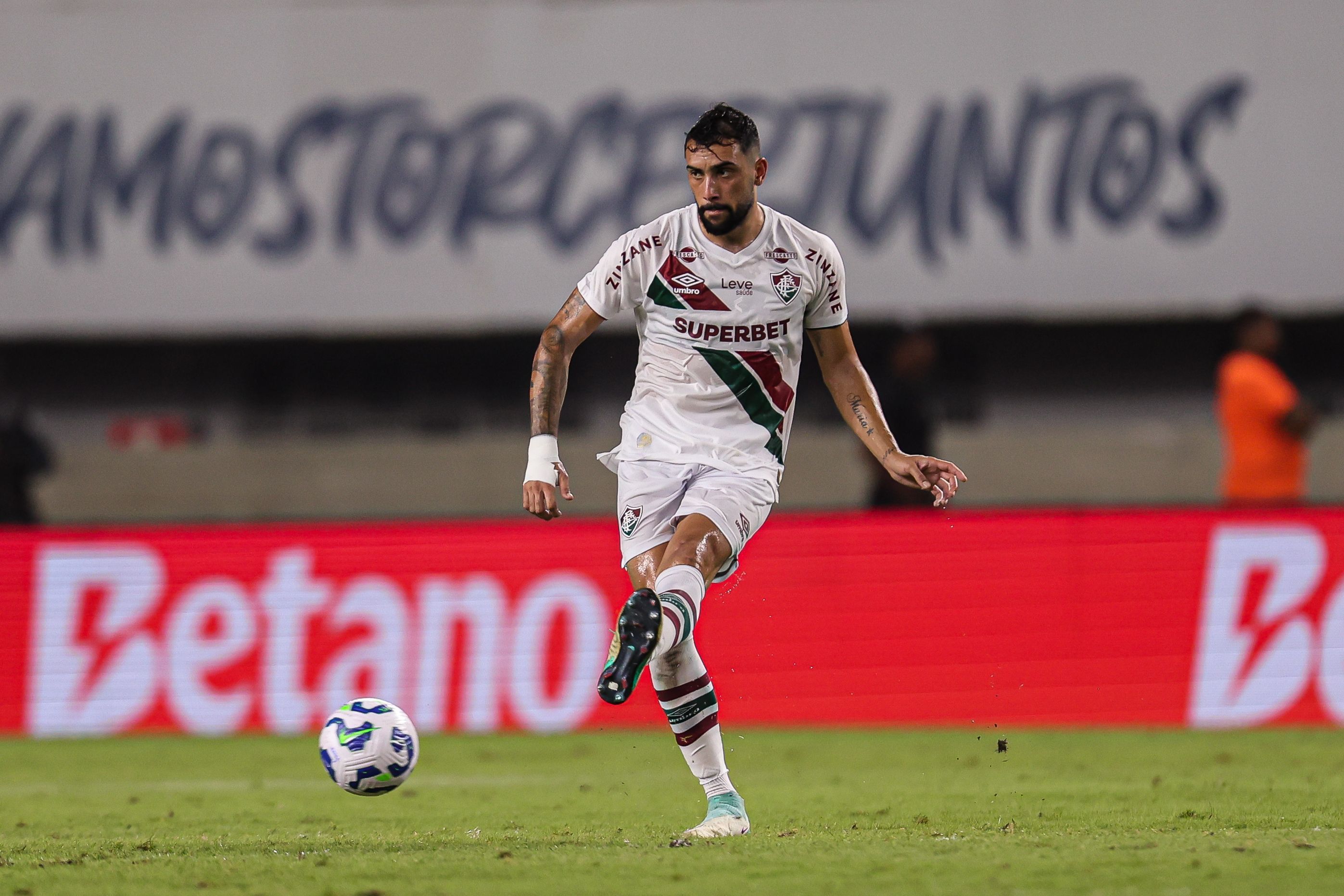 Fluminense atingirá limite de estrangeiros permitido no Brasil; entenda
