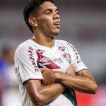 Atacante do Fluminense faz primeiro gol e comemora igual Mbappé: ‘Minha característica’