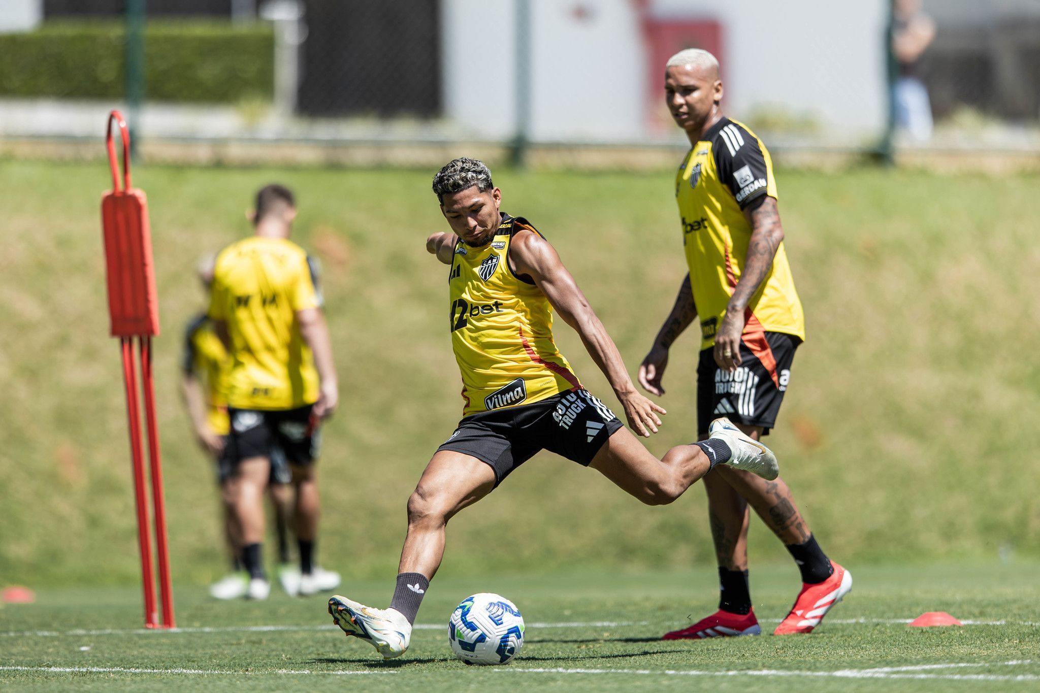 Atlético tem elenco reformulado e vive 'calmaria' após fim de ano conturbado
