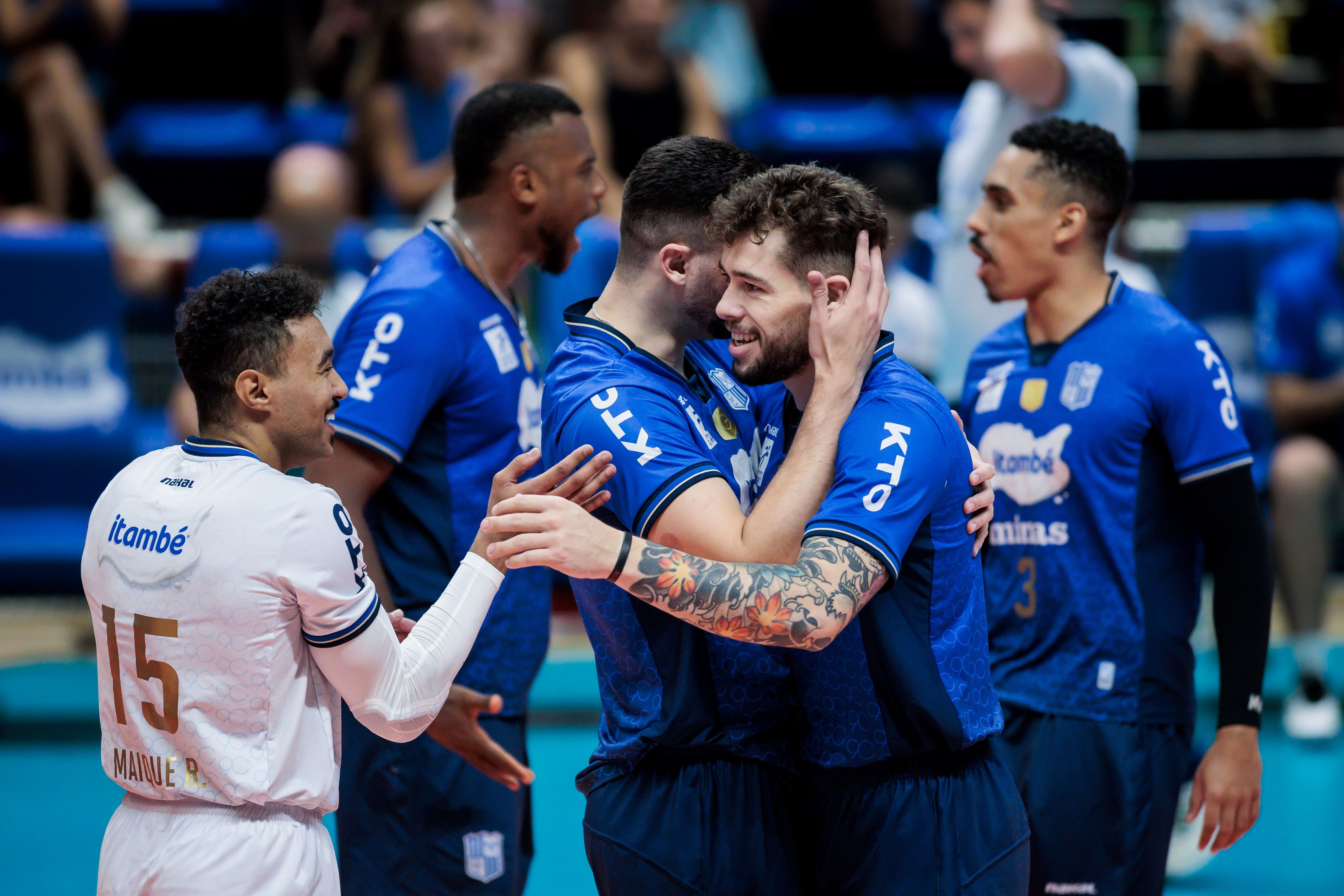 Itambé Minas sofre susto, mas bate Saneago Goiás pela Superliga