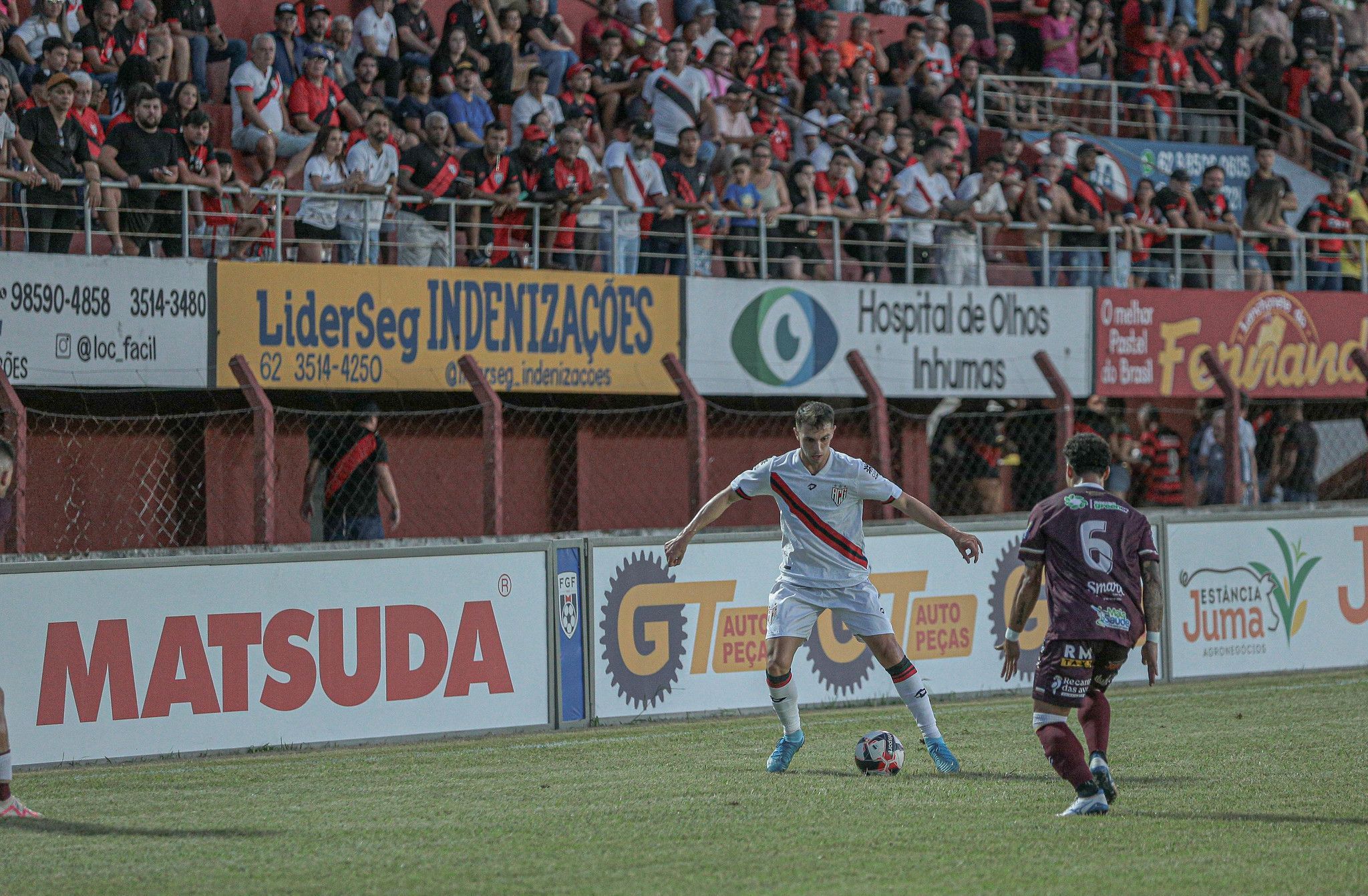 Com gol de ex-Cruzeiro, Atlético-GO empata contra o Inhumas nas quartas do Goiano