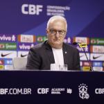 Dorival exalta Neymar, mas pede paciência no retorno do atacante à Seleção