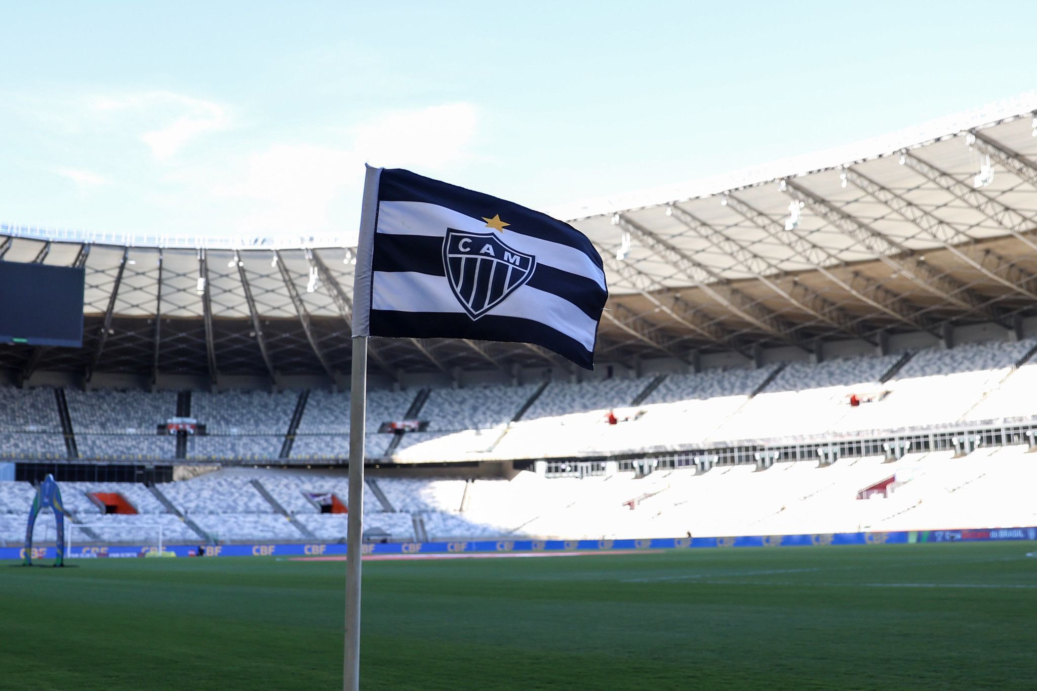 No mercado, Atlético aposta em jovens com potencial para 2025