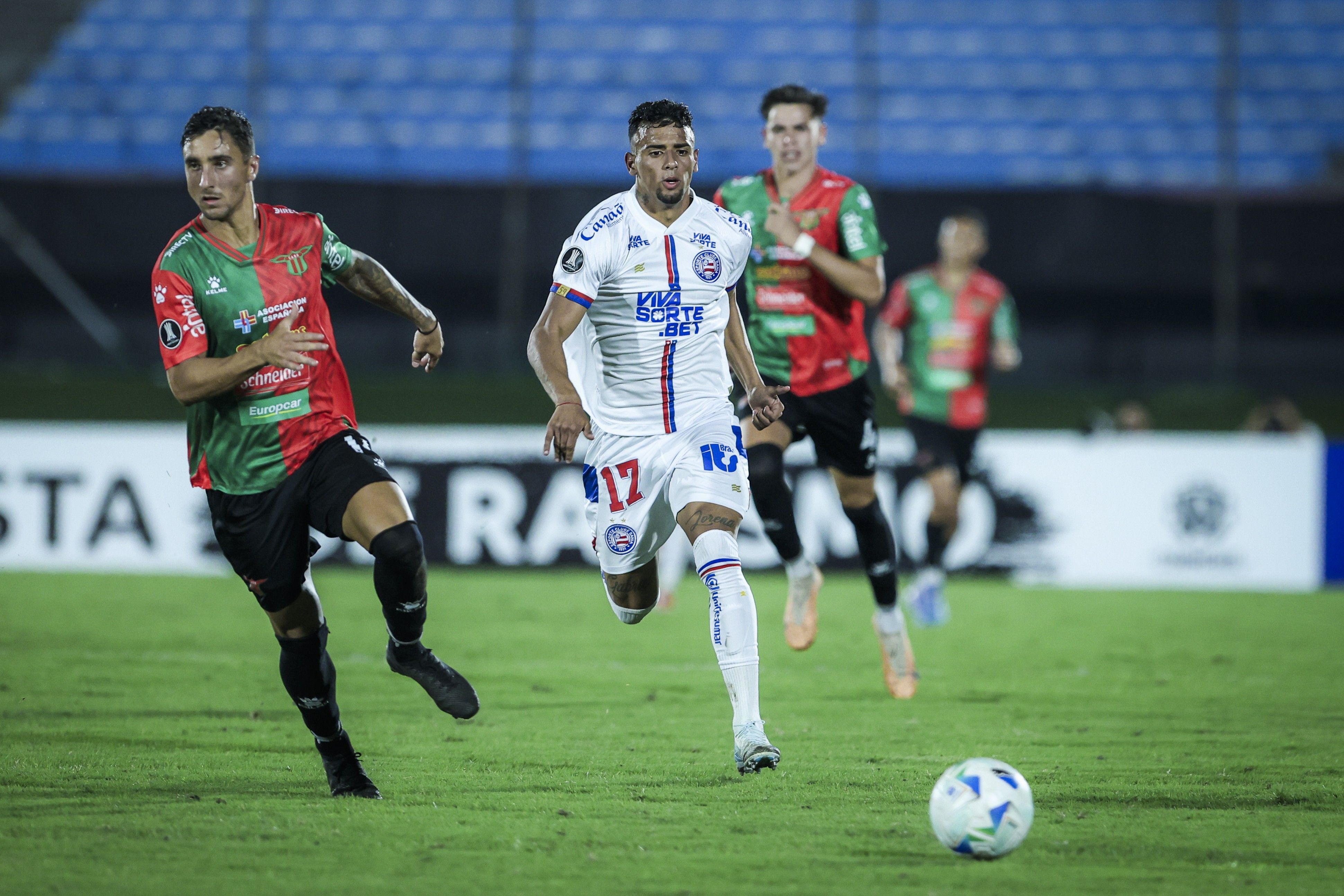 Bahia sofre na criação, e Lucho Rodríguez revela o que deu errado no Uruguai