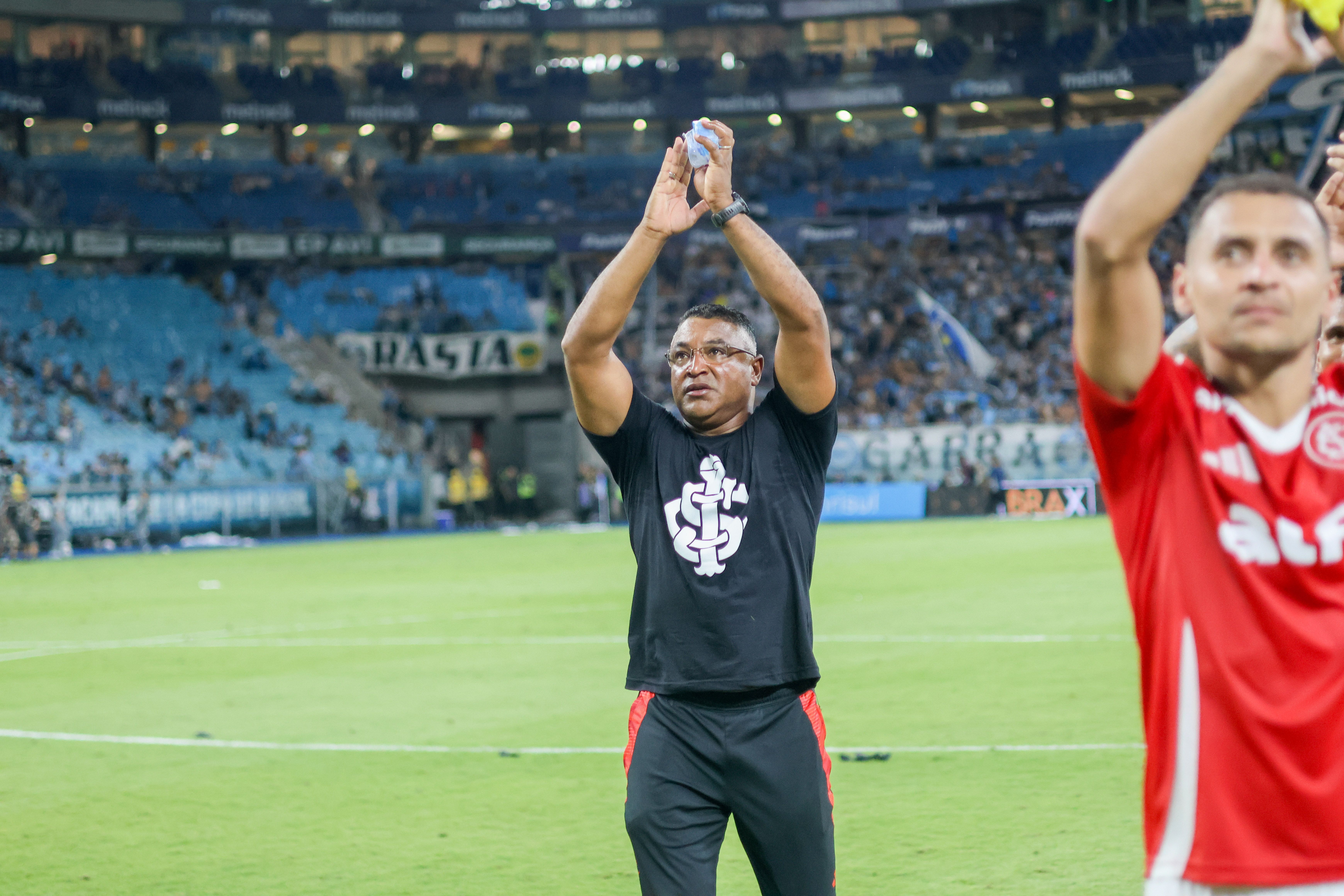 Roger é o oitavo técnico campeão por Inter e Grêmio; relembre outros nomes