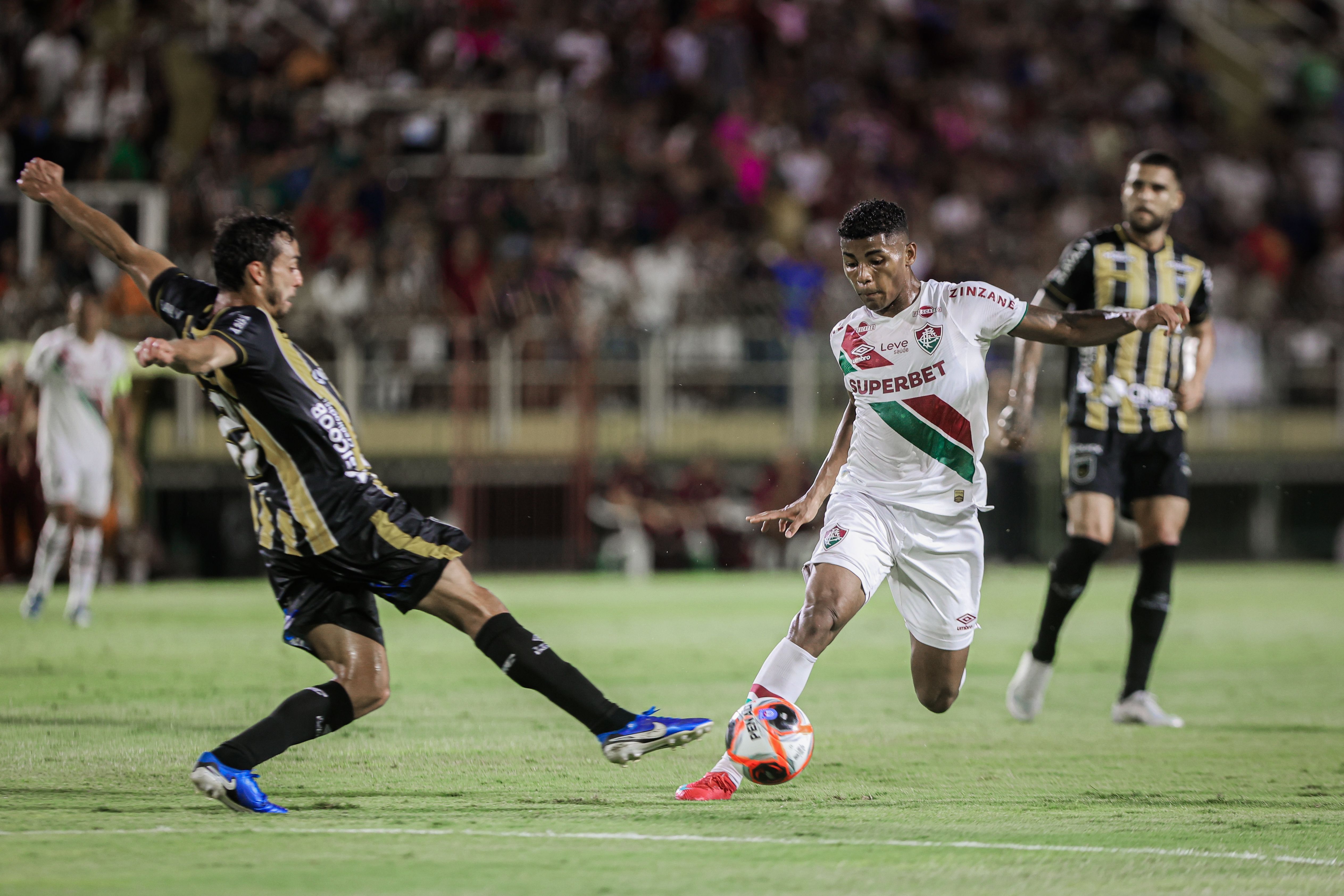 Fluminense empata com o Volta Redonda e vai decidir o Carioca contra o Flamengo