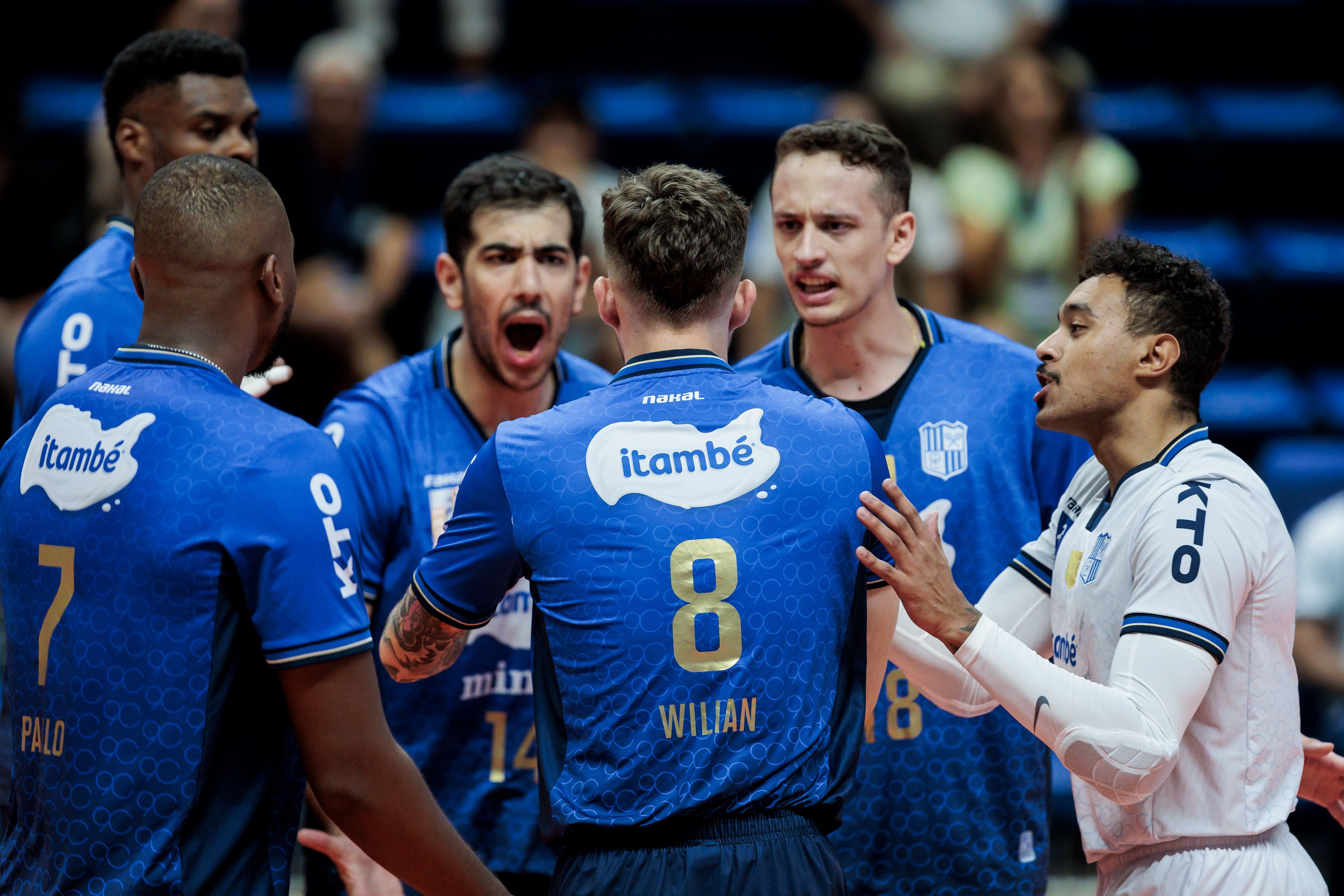 Itambé Minas domina e vence APAN roll-on Blumenau pela Superliga Masculina