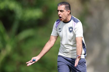 Pré-temporada do Botafogo com Renato Paiva - CT Lonier