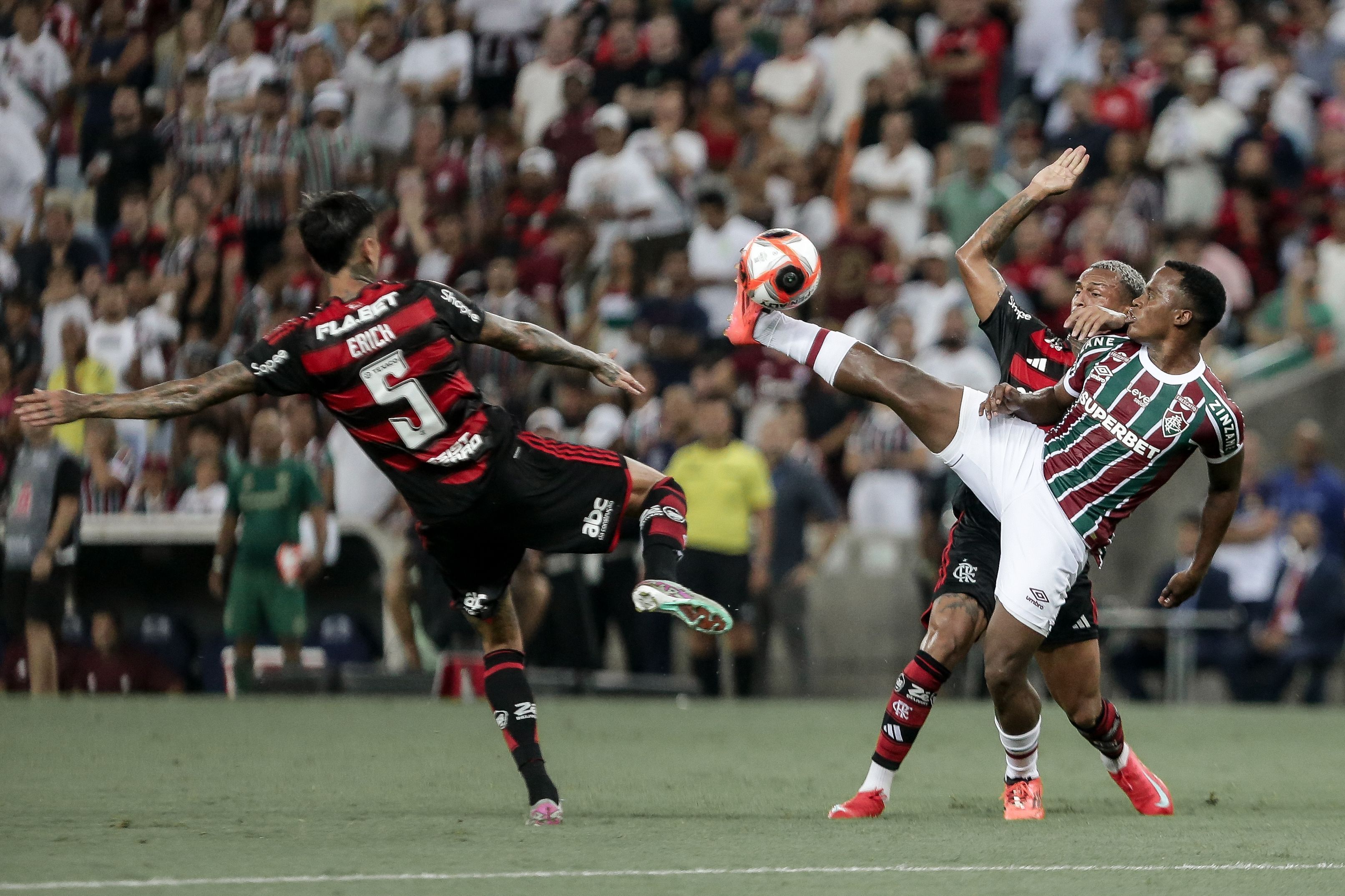 Flamengo ou Fluminense: quem tem mais títulos do Carioca?