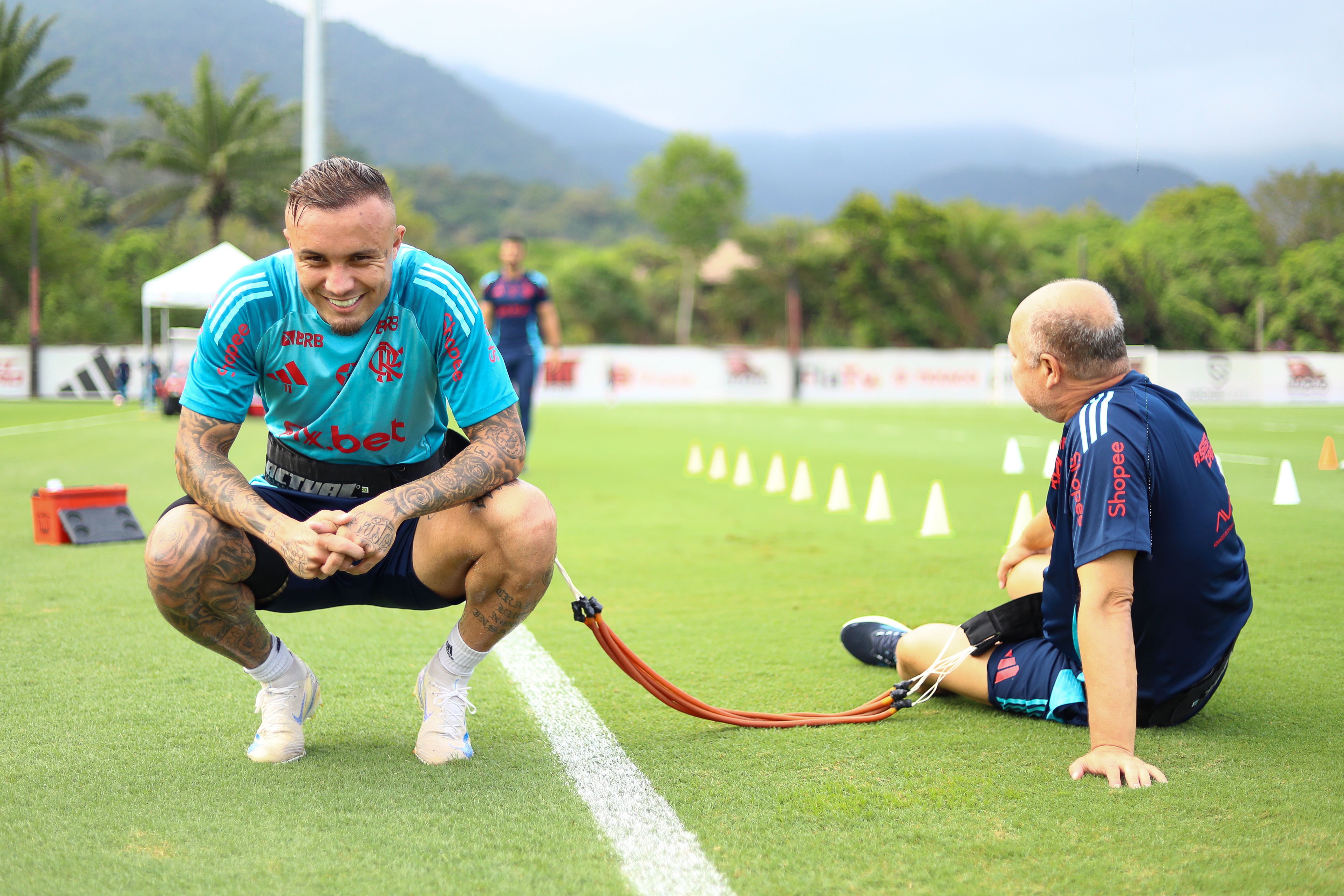Everton Cebolinha aumenta chances de reforçar o Flamengo contra o Fluminense