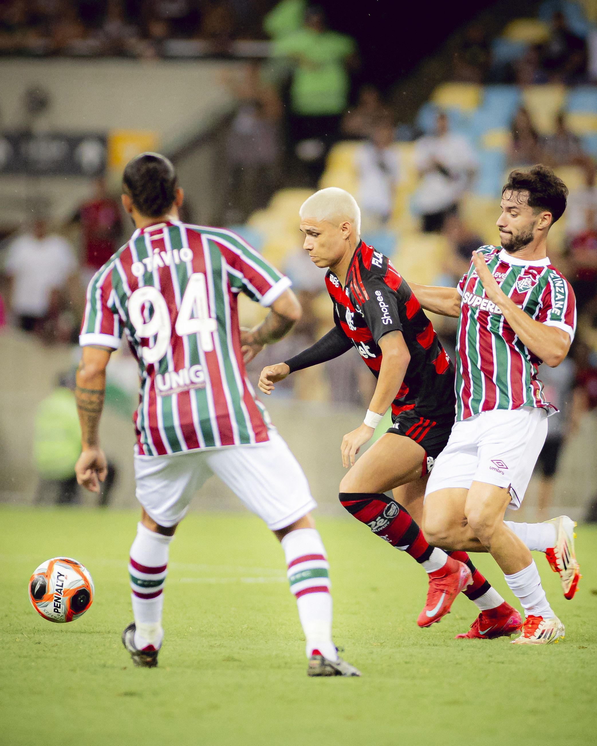 Dois campeões estaduais de 2025 serão conhecidos neste domingo (16); veja