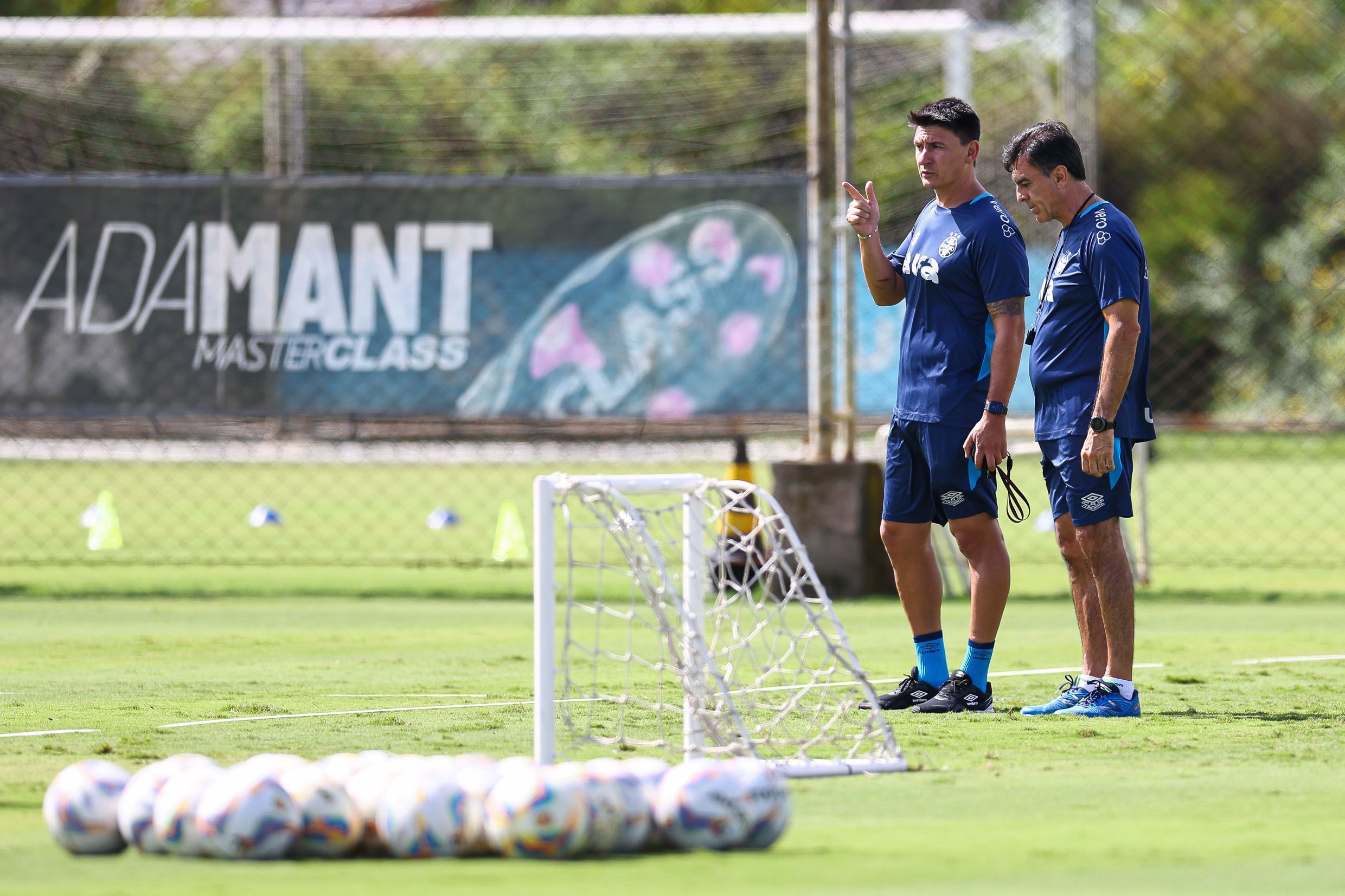 Grêmio: veja opções de Quinteros para montar o time contra o Inter