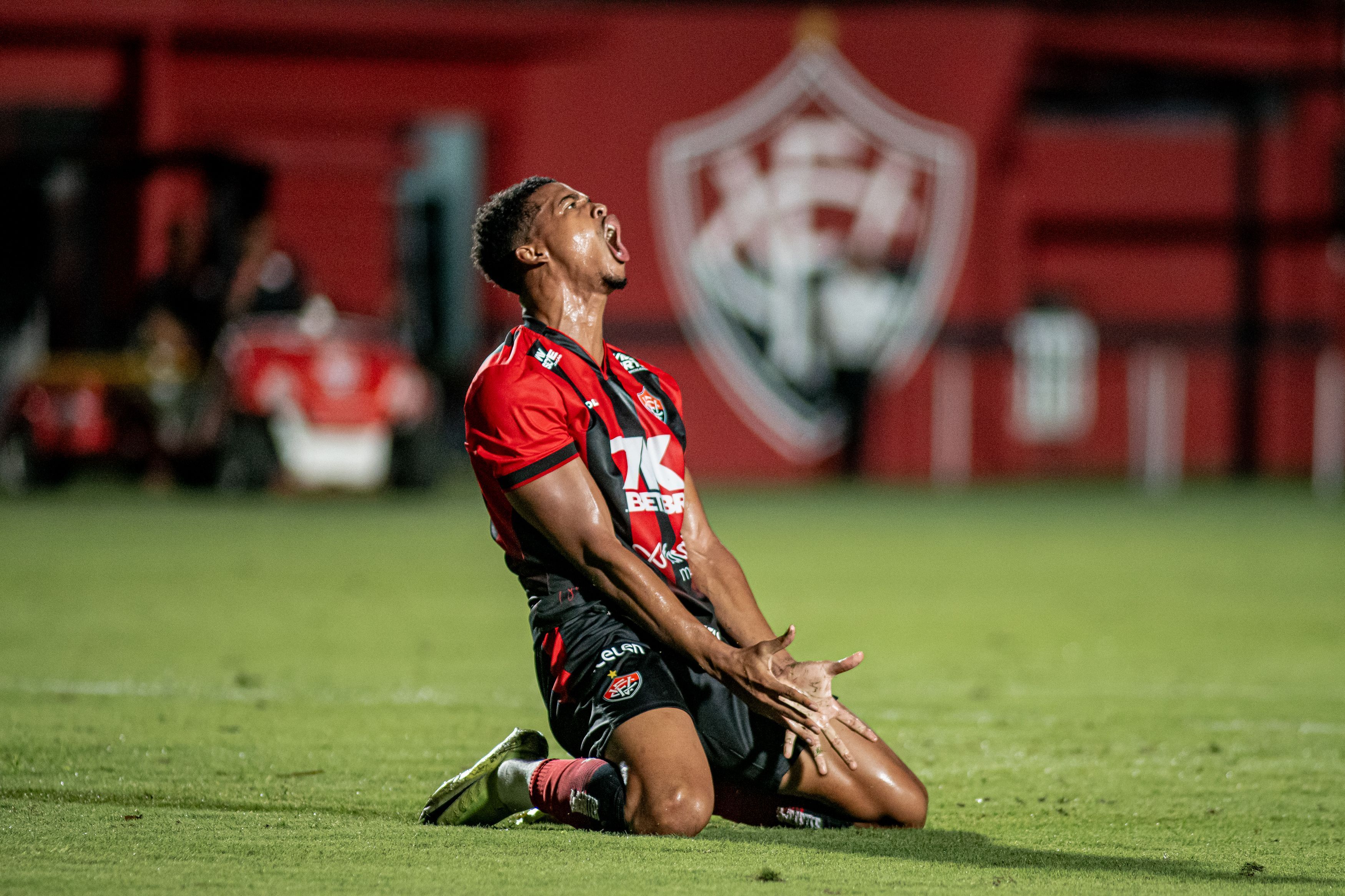 Vitória amplia histórico de campanhas frustrantes na Copa do Brasil