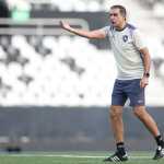 Pressionado, Botafogo recebe o Juventude pelo Brasileirão